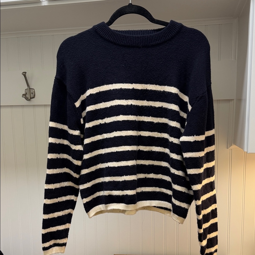 Zara Black and Cream Striped Crew Neck Sweater